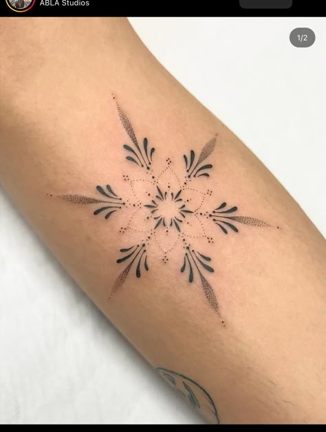 Snowflake Spine Tattoo, Snowflake Tattoo Placement, Winter Tattoos For Women, Snow Flake Tattoo Woman, Snowflake Hand Tattoo, Scandinavian Tattoo For Women, Winter Tattoo Ideas, Winter Tattoos, Doodle Banners