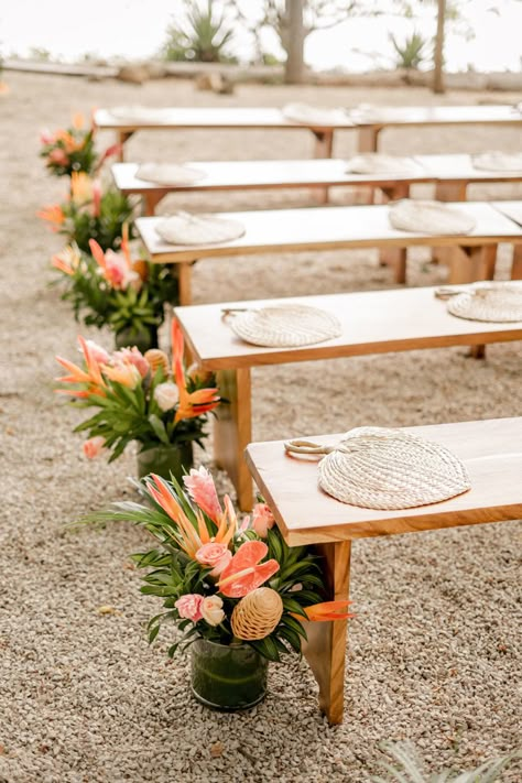 Hawaii Wedding Arch Ideas, Polynesian Wedding Decorations, Tropical Ceremony Arch, Hawaii Beach Wedding Ideas, Tropical Wedding Aisle, Tropical Ceremony, Polynesian Wedding, Beach Wedding Aisles, Small Beach Weddings