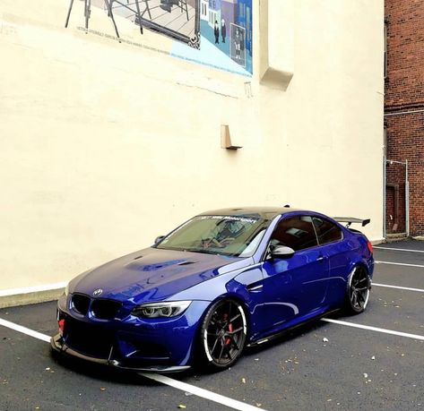 BMW E92 M3 in Interlagos Blue @m3an_13 M4 Interior, Bmw M4 Interior, Bmw Photo, Alto Car, E92 335i, E92 Coupe, Bmw N54, Bmw M3 Coupe, Bmw Sports Car