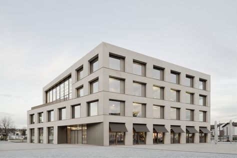 City Hall Remchingen / Steimle Architekten BDA | ArchDaily Free Floor Plans, Spatial Relationships, Independent House, Exposed Concrete, Cultural Center, New Town, City Buildings, Structural Engineering, Town Hall