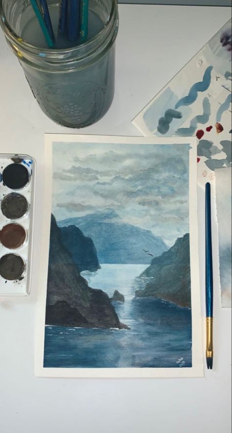 Watercolor Of Water, Diy Canvas Art Watercolor, Aesthetic Watercolor Ideas, Small Watercolor Art, Watercolor Hacks For Beginners, Watercolor Art Water, Easy Watercolor Paintings Landscapes, Watercolor Landscape Easy, Beginner Watercolor Ideas