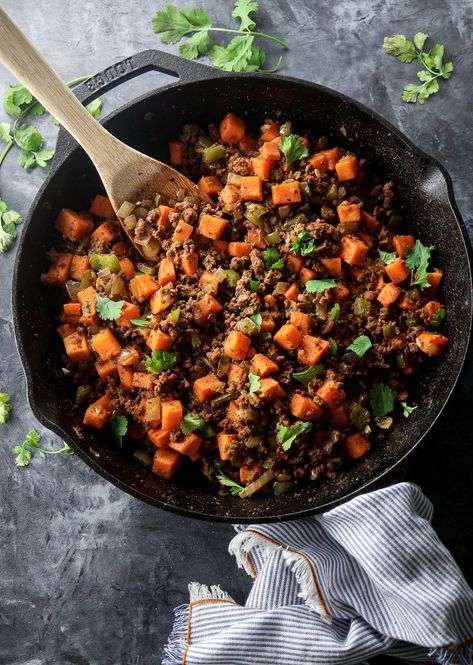 This Whole 30 approved and Gluten-Free Ground Beef and Sweet Potato hash is one of our favorite breakfasts, especially during the week. I like prepping a big batch of it at the beginning of the week, and it makes for the easiest breakfasts or lunches. You can eat it as is or pair with avocado,...Read More » Sweet Potatoes And Ground Beef Recipes, Healthy Ground Beef And Sweet Potato Recipes, Ground Beef With Sweet Potatoes, Sweet Potato Ground Beef Bowl, Ground Beef Sweet Potato Bowl, Sweet Potato And Beef Recipes, Beef And Sweet Potato Recipes, Ground Beef And Sweet Potato Recipes, Cyclical Eating