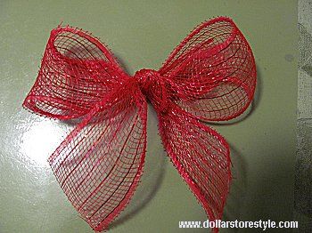 Mesh Ribbon Bows Diy, Deco Mesh Bows Diy How To Make, Sheer Ribbon Bow Diy, How To Make Mesh Bows, How To Make A Mesh Bow, How To Make A Bow With Mesh Ribbon, Bow With Mesh Ribbon, Mesh Bows Diy, Mesh Ribbon Bows