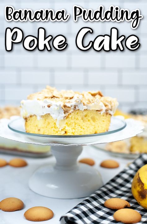 This Banana Pudding Poke Cake is the perfect dessert for all your summer gatherings! Made with boxed cake mix, pudding and other easy to find ingredients, everybody will be begging for seconds of this creamy cake recipe! Banana Pudding Poke Cake, Pudding Poke Cake, Easy Banana Pudding, Best Banana Pudding, Cake Video, Savory Meals, Poke Cake Recipes, Poke Cakes, Poke Cake