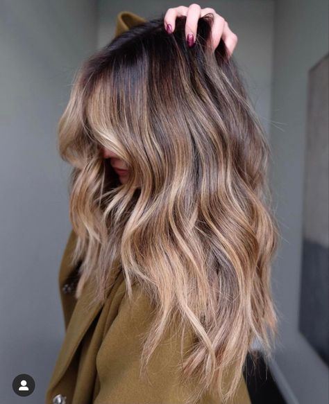 Blonde Highlights Ideas, Cabelo Ombre Hair, Caramel Blonde Hair, Natural Brown Hair, Balayage Ideas, Strawberry Blonde Highlights, Highlights Ideas, Blonde Balayage Highlights, Color Balayage