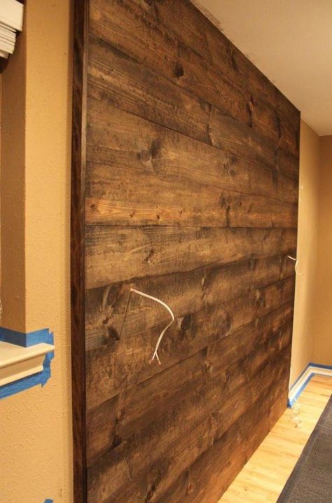 DIY Headboard. Wooden Wall Cladding, Pallet Light, Tv Fal, Diy Wood Wall, Pallet Walls, Hemma Diy, Wood Accent Wall, Headboard Wall, Plank Walls