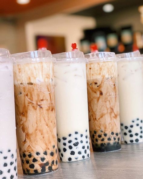 Feng Cha Cha Recipe, Boba Recipe, Make Brown Sugar, Milk Tea Recipes, Chair Aesthetic, Bubble Tea Boba, Boba Drink, Bubble Milk Tea, Chair Ideas