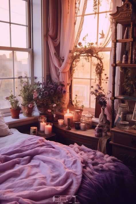 Witchy Bedroom Ideas, Moody Coastal, Witchy Bedroom, Magical Bedroom, Rum Inspo, Earthy Bedroom, Purple Bedrooms, Purple Bedroom, Purple Rooms