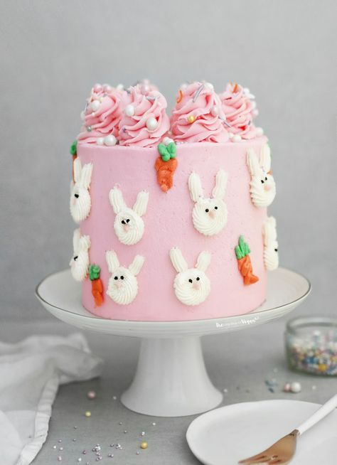 Easter Bunny Cake Recipe Chocolate Bunny Cake, Easter Bunny Cake Recipe, Spring Cake Designs, Easter Cake Designs, Easter Themed Cakes, Easter Desserts Cake, Cute Easter Desserts, Easter Cake Decorating, Easter Egg Cake