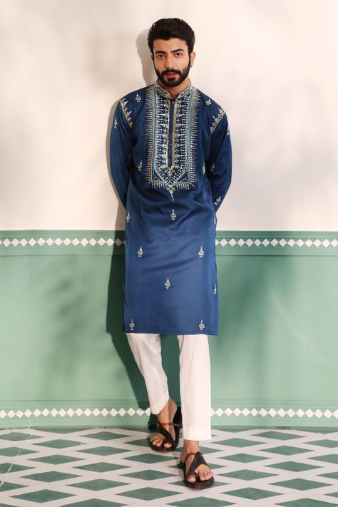 Kurta With Hand Embroidery, Men Embroidery Kurta Design, Sky Blue Kurta Men, Mens Sangeet Outfit, Indian Kurta Men, Designer Kurta For Men, Traditional Indian Mens Clothing, Hole Embroidery, Kurta Designs Men's