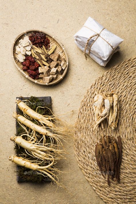 Herb Photography, Tcm Traditional Chinese Medicine, Korean Ginseng, Portfolio Photo, Chinese Herbal Medicine, Kerala Food, Food Medicine, Chinese Herbs, Energy Foods