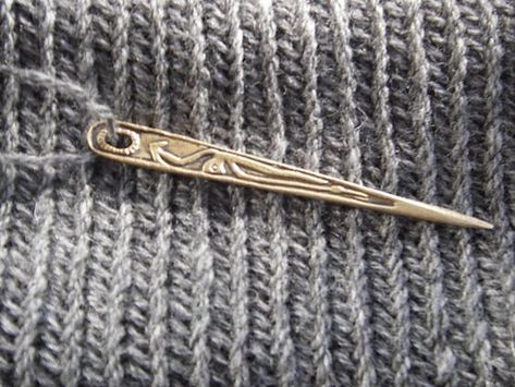 Nalbinding Needle, Needle Binding, Viking Knitting, Medieval Crafts, Scandinavian Fabric, Lucet, Viking Clothing, Viking Knit, Tablet Weaving