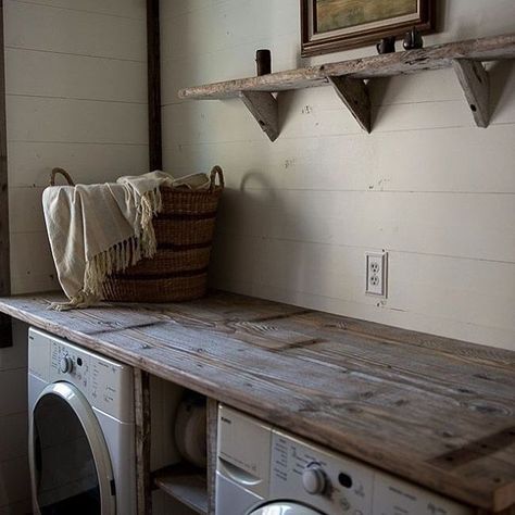 For your cowgirl homestead - love this simple idea to amp up the rustic style of… Bathroom Rustic, Rustic Kitchens, Diy Rustic Home, Interior Design Minimalist, Mud Rooms, Farmhouse Laundry, Farmhouse Laundry Room, Decor Ikea, Laundry Mud Room