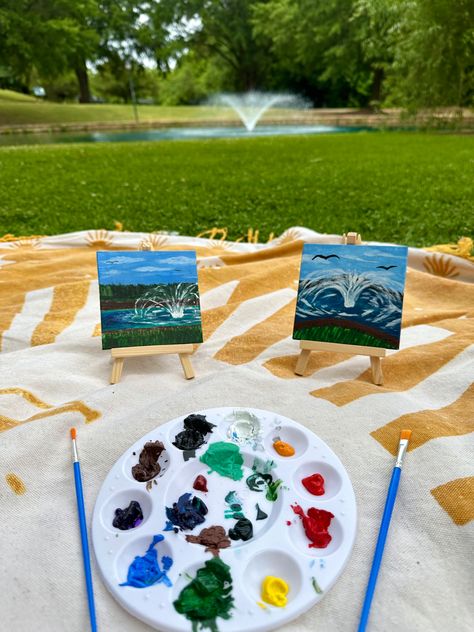 Canvas painting kit , mini canvas painting kit, picnic date, date ideas, picnic ideas , friendships, couple date ideas , gifts , amazon gifts , couple gift ideas , friend gifts Canvas Picnic Date, Friendship Picnic Ideas, Cute Painting Date Ideas, Artistic Date Ideas, Date Plans Ideas, Picnic Date Painting, Canvas Date Ideas, Couples Date Aesthetic, Friendship Dates Ideas