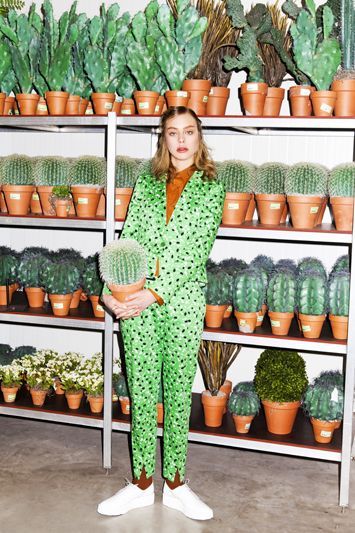 Cactus & Succulents Photography Agency, Studio Photography Fashion, Tim Walker, Mode Inspo, Foto Inspiration, 인물 사진, Mode Inspiration, Fashion Shoot, Mode Style