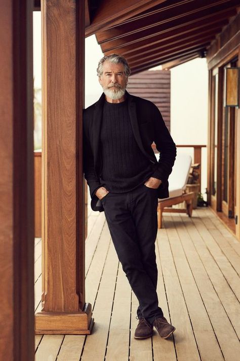 Middle Age Men Fashion, Old Man Outfit, Outfits Quotes, Old Man Fashion, Older Mens Fashion, Dad Fashion, Pierce Brosnan, Herren Outfit, Business Casual Men