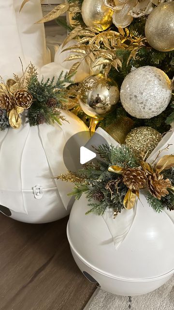 Ideas For Xmas Decorations, Christmas Ornament Table Centerpieces, Giant Bells Christmas Decor, Jumbo Ornaments Diy, Christmas Ball Centerpieces, How To Make Large Christmas Ornaments, White And Gold Christmas Decor Ideas, Large Ornaments Diy, Big Ornaments Diy