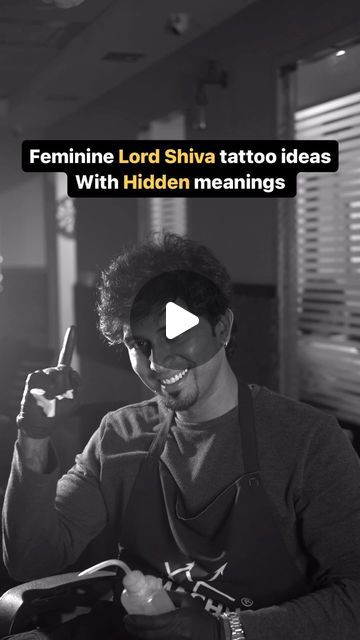 Lord Shiva Small Tattoo Design, Shiv Krishna Tattoo, Tattoo Ideas Mahadev, Mahadev Small Tattoo, Shiv Shakti Tattoo Designs For Women, Spiritual Feminine Tattoos, Small Shiva Tattoo For Women, Shiva Back Tattoo, Shiva Tattoo Design For Women