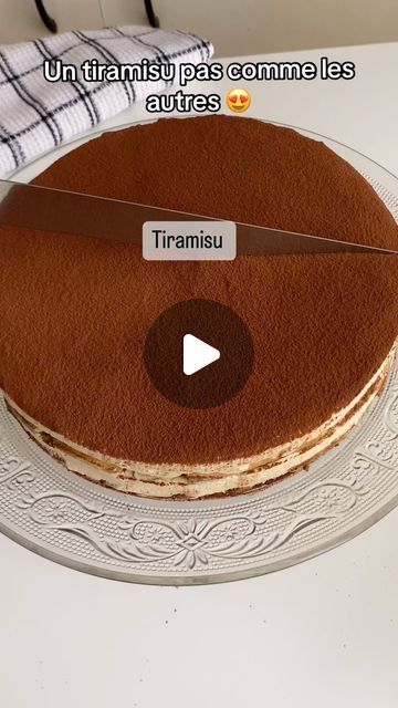 11M views · 388K likes | cuisine_chocolat🇫🇷 on Instagram: "Manque d’idée pour le dessert de ce soir ? Un peti Tiramisu ca te dit ? Aller regarde la vidéo et régale toi ! 🍰 #tiramisu #tiramisù #gateau #gateaux #gateaudanniversaire #recetasfaciles #recetteoriginale #recettefacile video trouver tiktk CuisineFacile" Classic Tiramisu Recipe, Pecan Tarts, Desserts With Biscuits, Mini Bundt Cakes, Frosting Tips, Delicious Appetizer Recipes, Tiramisu Cake, Tiramisu Recipe, Homemade Cake Recipes