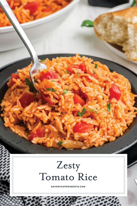 This EASY Tomato Rice is so versatile -- you can serve it with nearly any protein or vegetable. Plus, you can customize it so easily! Meatless Rice Dishes, Easy Rice Side Dishes, Tomato Rice Recipe, Rice Side Dish Recipes, Quinoa Dishes, Wild Rice Salad, Tomato Rice, Pasta Side Dishes, Rice Side