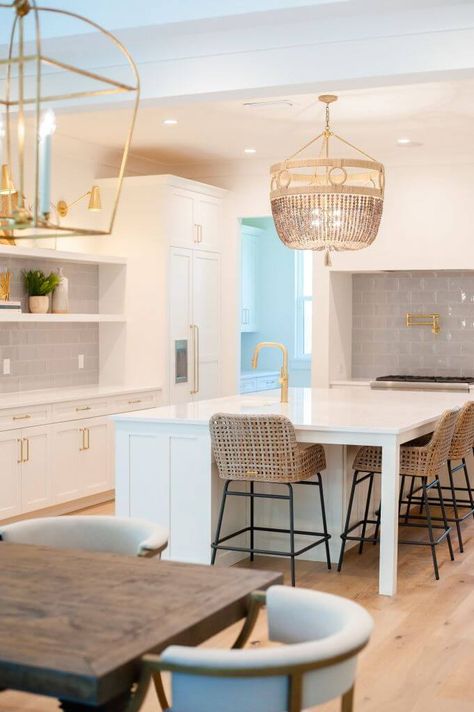 Custom Residence | Winter Park - LunDev Gold Chandeliers Dining Room, White Coastal Kitchen, Shower Pan Tile, Kitchen Coastal, Natural Oak Flooring, British Kitchen, Royal Kitchen, Transitional Farmhouse, Vintage Style Rugs