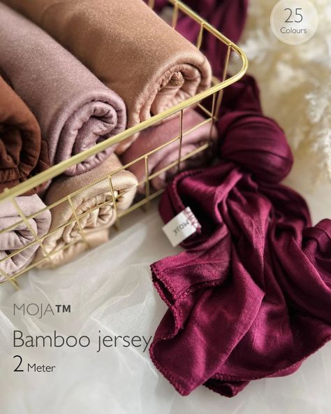 ✿ premium bamboo jersey hijabs ✿ •⁠ Set price : 175+s(25 colour set) •⁠ 12 piece colour selection set price:190+s •⁠ Single Price : 240+s Additional Information: •⁠Size: 2×70 (approximately) •⁠ Material: soft jersey •⁠ Brand: MOJA •⁠ Imported: PRC •⁠ Colour may vary slightly •⁠ T&C apply for shipping and returns #hijab #hijabfashion #hijabs #hijabis #jersy #bamboo #hijablove #hijaboutfit Hijab Brand, Colour Set, Jersey Hijab, Hijab Outfit, Color Set, Hijab Fashion, Size 2, The Selection, Quick Saves