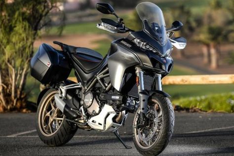 Sports Touring Motorcycles, Sport Touring Motorcycle, Bike India, Motorcycle Concept, Tourer Motorcycles, Touring Motorcycles, Bike Prices, Best Sport, Yamaha Bikes