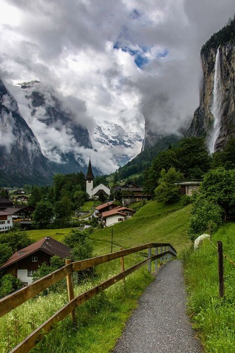 Lauterbrunnen Adventure Aesthetic, Pretty Landscapes, Mountain Village, Places In The World, Travel Places, Landscape Pictures, Alam Yang Indah, Beautiful Places To Travel, Nature Aesthetic