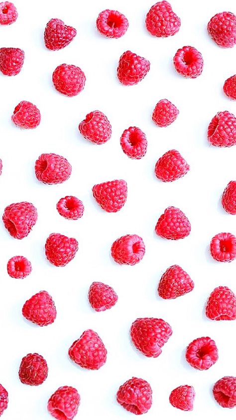 Wallpaper iPhone ⚪️ Raspberry Wallpaper, Raspberry Tartlets, Home Lock Screen, Cute Summer Wallpapers, Food Wallpaper, Fruit Art, Tumblr Wallpaper, Summer Wallpaper, Kawaii Wallpaper