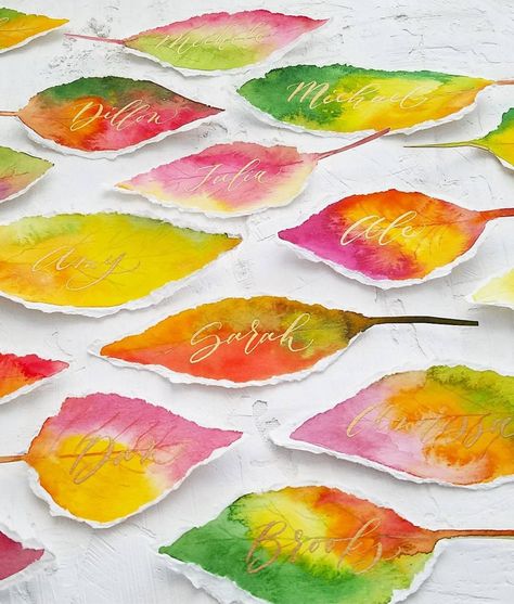 Hanwriting Watercolor Leaf Placecards Thanksgiving Name Cards, Diy Place Cards, Halloween Tablescape, Thanksgiving Place Cards, Watercolor Art Journal, Name Place Cards, Thanksgiving Diy, Wedding Place Settings, Card Pattern