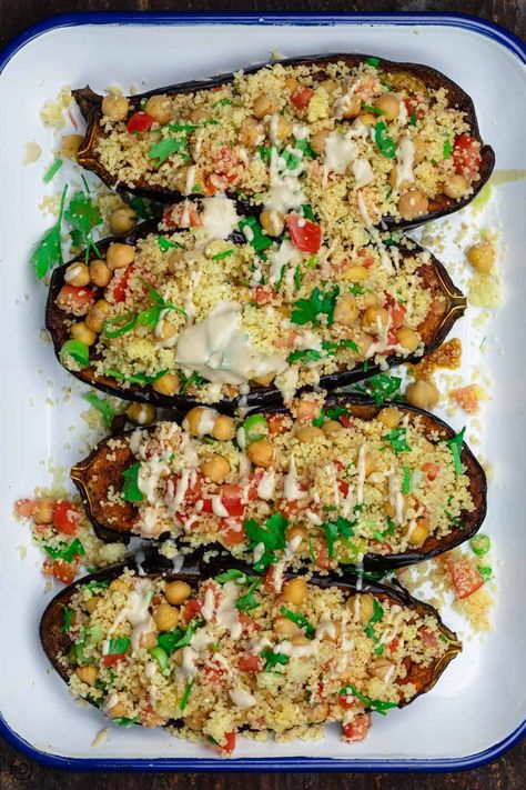 Mediterranean Vegan, Vegan Mediterranean, Aubergine Recipe, Eggplant Recipes Easy, Vegan Eggplant, Stuffed Eggplant, Eggplant Recipe, The Mediterranean Dish, Eggplant Dishes