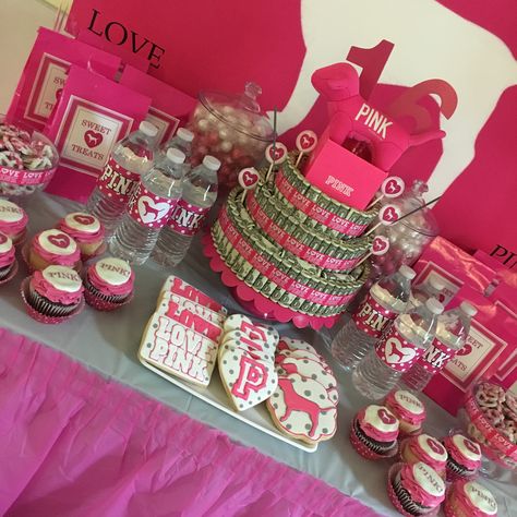 Pink theme sweet 16 Sweet 16 Hotel Party Decoration, Pink Theme Sweet 16, Sweet 16 At Home, Sweet 16 Sleepover, Hotel Party Decorations, Sweet 16 Party Themes, Pink Sweet 16, Hotel Party, Pink Theme