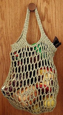 Cassie Marie: Free Reusable Crocheted Grocery Bag Pattern Crochet Grocery Bag, Grocery Bag Pattern, Tote Crochet, Confection Au Crochet, Crochet Market Bag, All Free Crochet, Crochet Clutch, Crochet Bags Purses, Chale Crochet