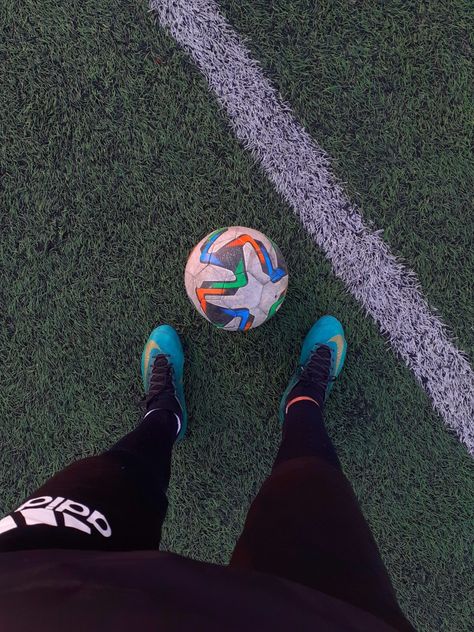 Football 🫀⚽️ Football Ball Aesthetic, Football Aethstetic, Football Asethic Pictures, Football Shoes Aesthetic, Sports Aesthetic Soccer, Footballers Aesthetic, Football Pfp Aesthetic, Football Asethic, Playing Football Aesthetic