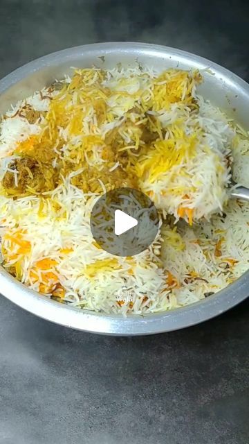 Dilli Wala on Instagram: "Mutton Biryani Thanks for 10 Million views   #muttonbiryani😍 #muttonpulao #yakhnipulao #muttonrice #nallibiryani #muttondumbiryani #dumbiryani #muttongravy #muttonlovers #muttoncutlet #muttondopyaza #muttonnihari #muttonmomos #muttonbarra #muttontikka #muttonkebab #muttonkorma" Mutton Biriyani, Mutton Biryani Recipe, Mutton Korma, Mutton Gravy, Mutton Biryani, Dum Biryani, Tandoori Masala, Biryani Recipe, Weekly Menu