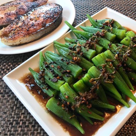 Casa Baluarte Filipino Recipes: Steamed Okra with Oyster Sauce Filipino Okra Recipes, Vegetable Recipes Filipino, Steam Okra, Gulay Recipe Filipino Food, Pinoy Lunch, Healthy Filipino Recipes, Steamed Okra, Pinoy Food Filipino Dishes, Binondo Chinatown