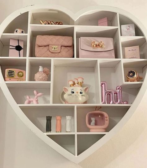 Beauty Room Decor, Cute Bedroom Ideas, Bedroom Idea, Girly Room, Cute Bedroom Decor, Cute Room Ideas, Minimalist Room, Dream Room Inspiration, Room Makeover Bedroom