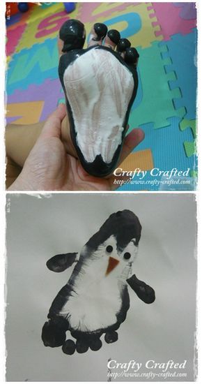 Footprint Penguin Craft for Kids to Make - so cute for a winter art project / great keepsake idea! Penguin Craft For Kids, Footprint Penguin, Winter Art Project, Joululahjat Diy, Juleverksted For Barn, Penguin Craft, Baby Art Projects, Footprint Crafts, Winter Art Projects