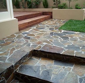 crazy slate paving Slate Paving, Circular Patio, Wood Walkway, Concrete Path, Paving Ideas, Stone Pavers, Crazy Paving, Outdoor Paving, Garden Paving