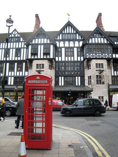 The famous mock Tudor building that houses Liberty of London was designed by the architects Edwin T. and Edwin S. Hall. London Liberty, London Cafe, London Buildings, Video Project, Unusual Buildings, London Shopping, London Aesthetic, Print Aesthetic, London Architecture