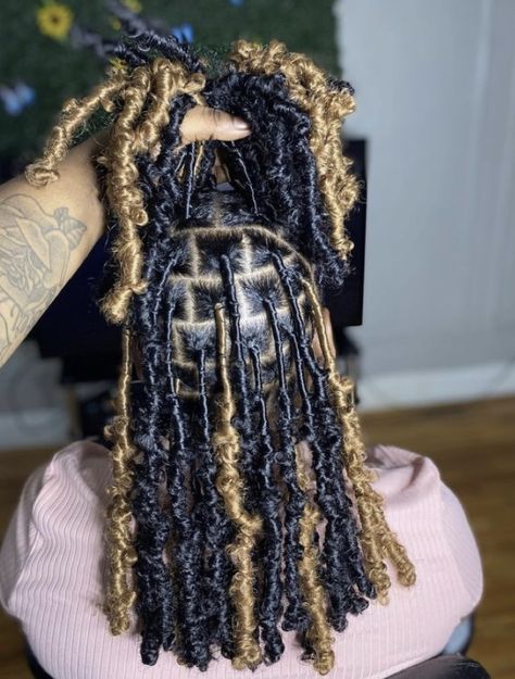 Colored Locs Ideas, Big Soft Locs, Curly Soft Locs, Soft Locs With Color, Updo Braid Hairstyles, Hairstyles Updo Braids, Kids Braiding Hairstyles, Blk Hairstyles, Updo Braids Hairstyles