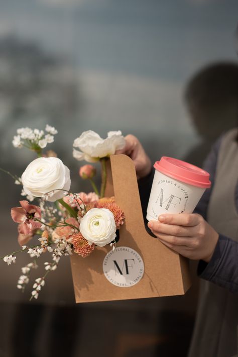 Coffee And Flower Truck, Coffee Holder With Flowers, Flower Cafe Design, Coffee And Flowers To Go, Flower And Coffee Gift, Coffee Shop Table Decor, Florist And Coffee Shop, Coffee Flower Bouquet, Coffee And Flowers Shop