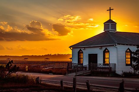 Pawleys Island Chapel - Pawleys Island, South Carolina Pawleys Island Chapel, Dana Isaly, Pentecostal Holiness, Pawleys Island South Carolina, Gullah Geechee, Pawleys Island Sc, North Carolina Coast, Murrells Inlet Sc, Abandoned Churches