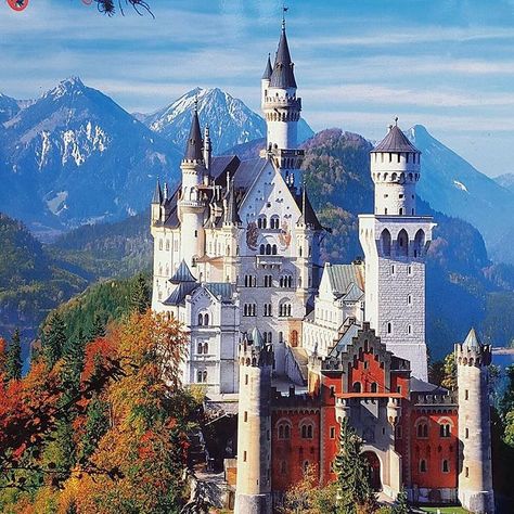 Neuschwanstein Castle, Bavaria, Germany 🇩🇪 This iconic view of Neuschwanstein Castle showcases its fairytale-like architecture nestled in the Bavarian Alps. Surrounded by lush forests and set against a backdrop of snow-capped mountains, the castle's turrets and spires rise majestically, evoking a sense of fantasy and grandeur. Built by King Ludwig II, Neuschwanstein is one of Germany's most famous landmarks and a symbol of romanticism. Castle Bavaria, Bavarian Alps, Castle Germany, Germany Castles, Neuschwanstein Castle, Snow Caps, Bavaria Germany, Famous Landmarks, Mom Tattoos