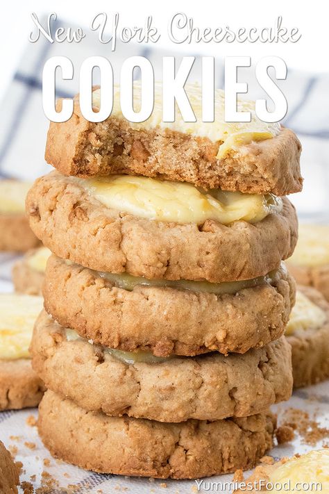 You will love this easy New York Cheesecake Cookies recipe from the scratch – crispy cookies topped with light refreshing cream cheese and lemon cream! Baking Competition, Yummiest Food, Cheesecake Cookies Recipes, Giant Cookies, Coconut Cookies Recipes, Graham Cracker Recipes, Count Calories, Amazing Meals, Cheesecake Recipes Classic