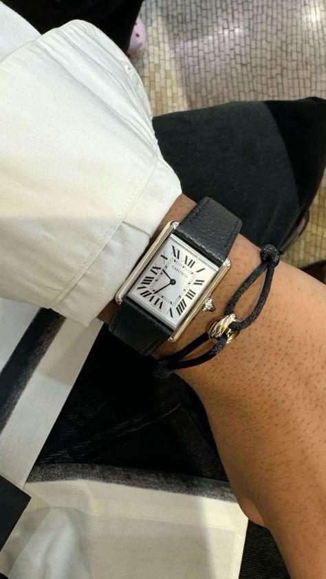 Cartier Tank Men, Cartier Mens Watch, Tank Cartier, Cartier Trinity Bracelet, Masculine Accessories, Cartier Tank Watch, Cartier Tank Must, Blue Marble Wallpaper, Cartier Watches Mens