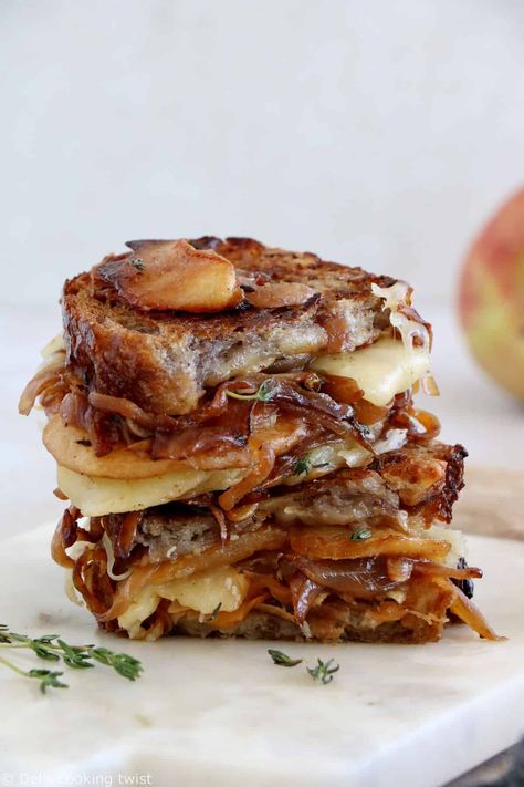 Apple and French Onion Grilled Cheese is a gourmet grilled cheese sandwich prepared with cheddar, caramelized onions and some cooked apples. Apple Cheddar Grilled Cheese, French Onion Grilled Cheese, Cheddar Cheese Sandwich, Apple Grilled Cheese, Healthyish Recipes, Gourmet Grilled Cheese Sandwich, Onion Grilled Cheese, Apple Sandwich, Perfect Grilled Cheese