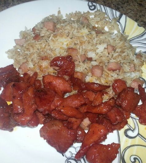 Tosino and spam fried rice.  Yum!!! ♡ Pinoy Lunch, Pinoy Food Filipino Dishes, Food With Rice, Spam Fried Rice, Lutong Pinoy, Pinoy Recipes, Filipino Dishes, Pinoy Food, Filipino Food