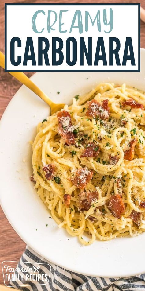 This Creamy Carbonara Pasta recipe is a simple, traditional Italian recipe. With bacon, garlic, and fresh Parmigiano Reggiano cheese, it is full of flavor. You will love the creamy sauce, crisp bacon, and tender pasta. This amazing pasta dish is the real deal straight from Italy – Pasta alla Carbonara! Cabonara Recipes, Creamy Carbonara Pasta, Carbonara Sauce Recipe, Carbonara Pasta Recipe, Carbonara Pasta Creamy, Carbonara Recipe Creamy, Dinners Vegetarian, Bacon Pasta Recipes, Easy Carbonara Recipe