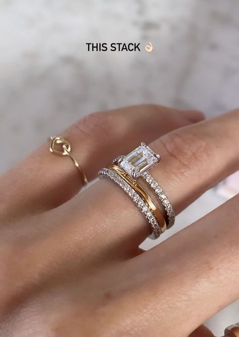 Mixed Metal Wedding Rings, Mixed Metals Wedding, Mixed Metal Engagement Rings, Types Of Wedding Rings, Metal Wedding, Stacked Wedding Bands, Mixed Metal Rings, Stacked Wedding Rings, Cute Engagement Rings